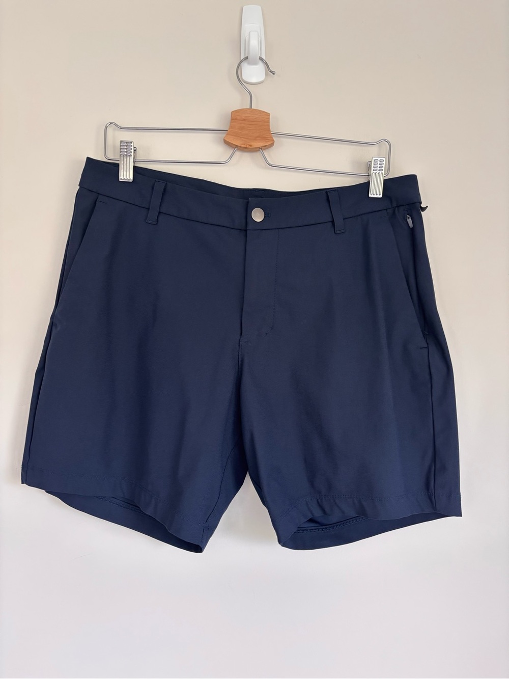 Lululemon Commission Classic Fit Short 7” Warpstreme Navy Blue 33